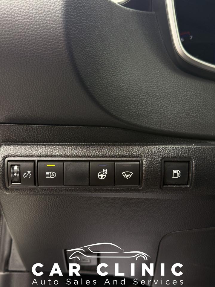 2020 Toyota Corolla Hybrid - Photo #24