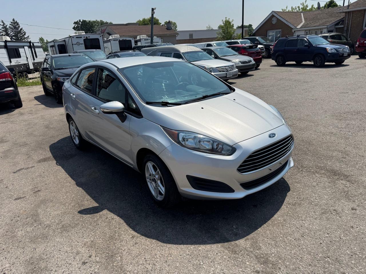 2017 Ford Fiesta SE - Photo #8
