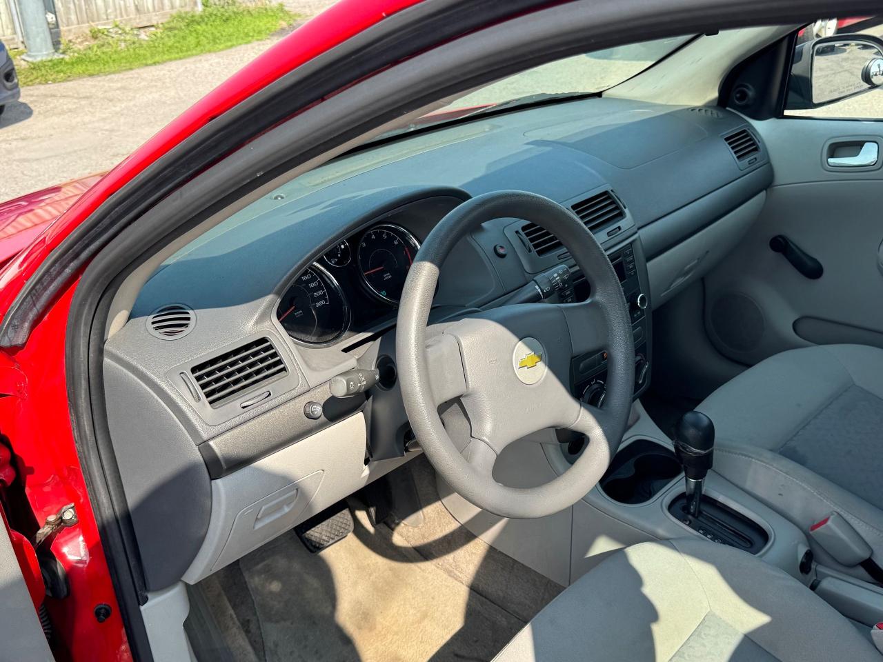 2006 Chevrolet Cobalt LS - Photo #10