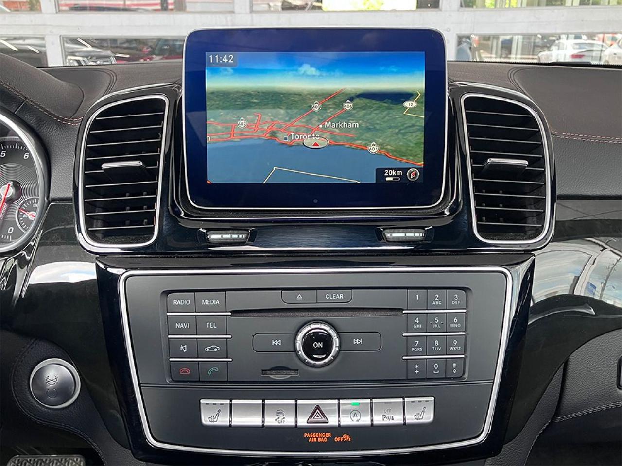 2017 Mercedes-Benz GLS GLS 450|AMG|NAVI|360 CAMERA|RUNNING BOARDS|7 SEATS - Photo #2