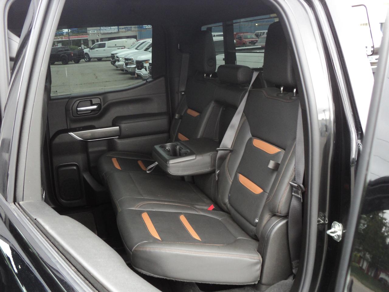 2021 GMC Sierra 1500 AT4 CrewCab 4WD 6.2L8cyl 5'9"Box LeatherHeatedCool - Photo #15
