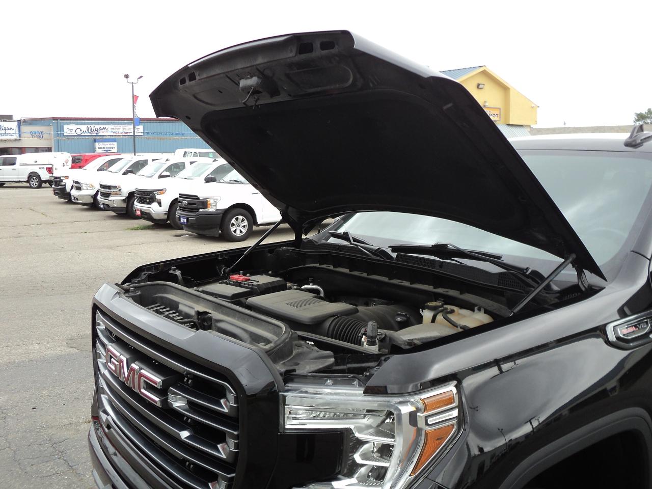 2021 GMC Sierra 1500 AT4 CrewCab 4WD 6.2L8cyl 5'9"Box LeatherHeatedCool - Photo #34