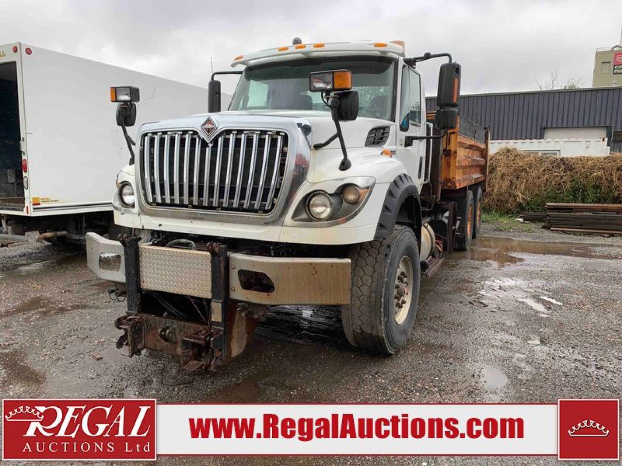 Used 2013 International WorkStar 7600 T/A for sale in Calgary, AB