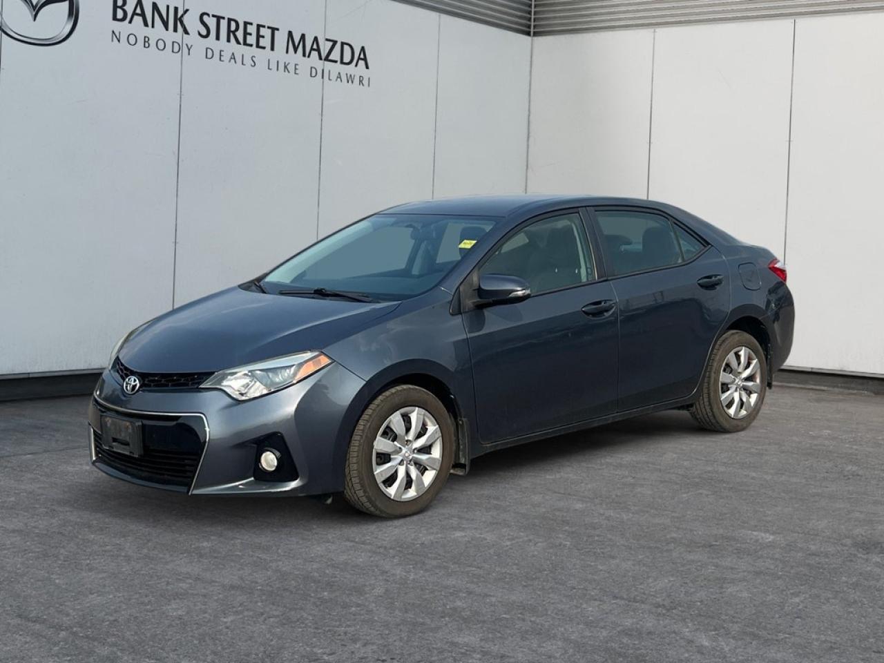 Used 2014 Toyota Corolla 4dr Sdn CVT S for sale in Ottawa, ON