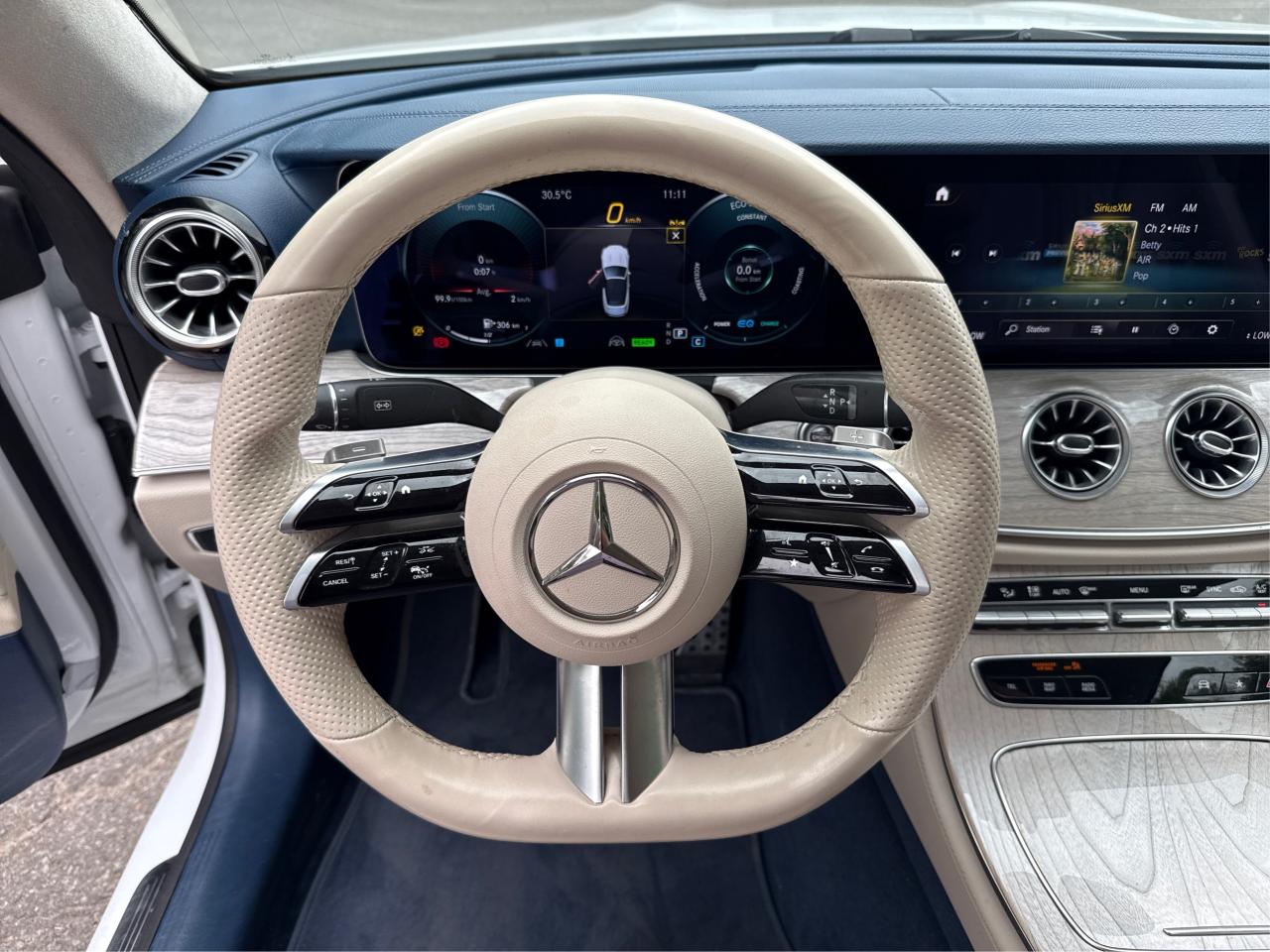 2022 Mercedes-Benz E-Class 450 - Photo #16