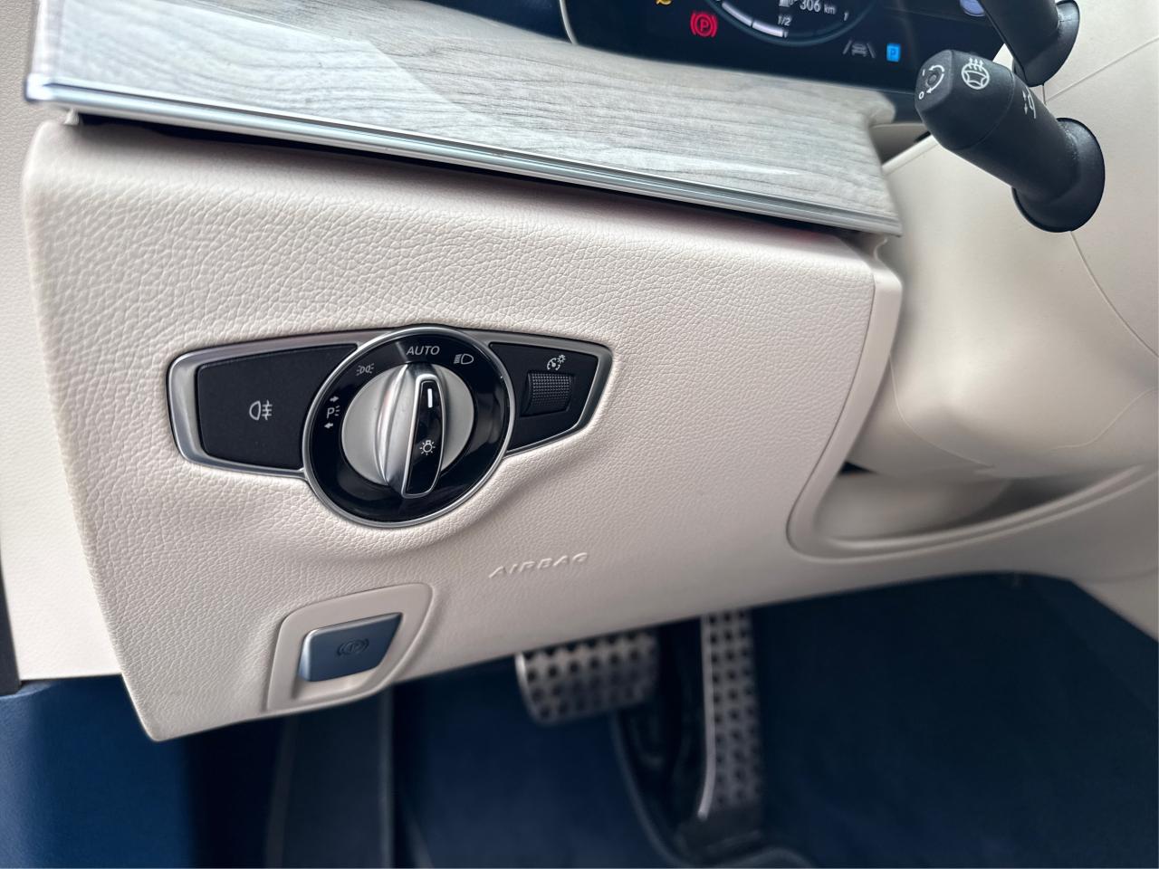 2022 Mercedes-Benz E-Class 450 - Photo #17