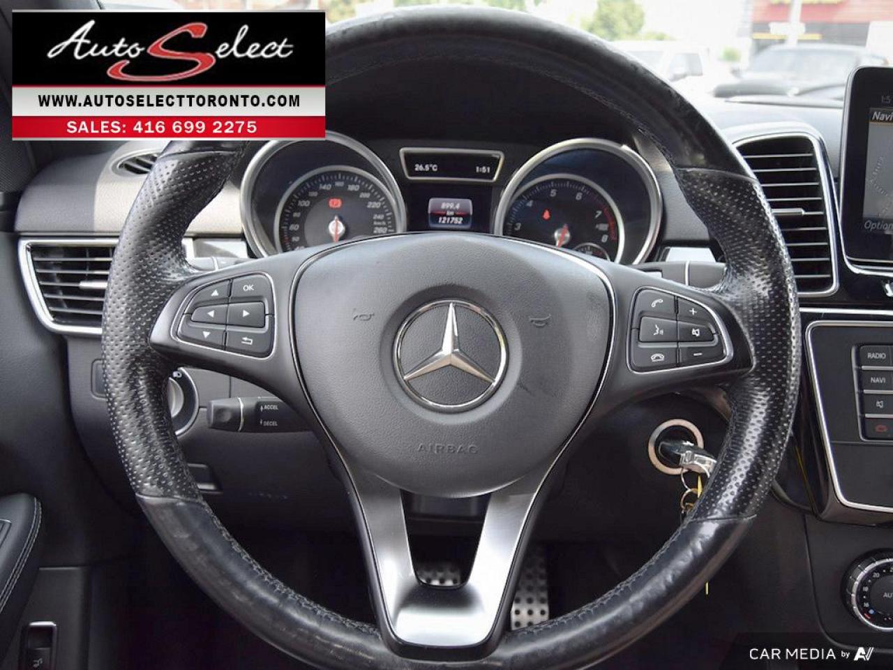 2018 Mercedes-Benz GLE 400 4Matic AWD - AMG Sport Pkg - Technology Pkg -Clean Carfax Photo