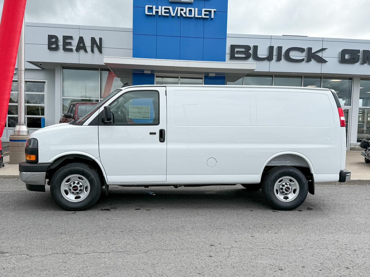 2025 GMC Savana 2500 Work Van 4.3L V6, REMOTE START/ENTRY, POWER DRIVER SEAT, AIR CONDITIONING, CRUISE CONTROL, MP3 PLAYER, BLUETOOTH, REAR VISION CAMERA Photo