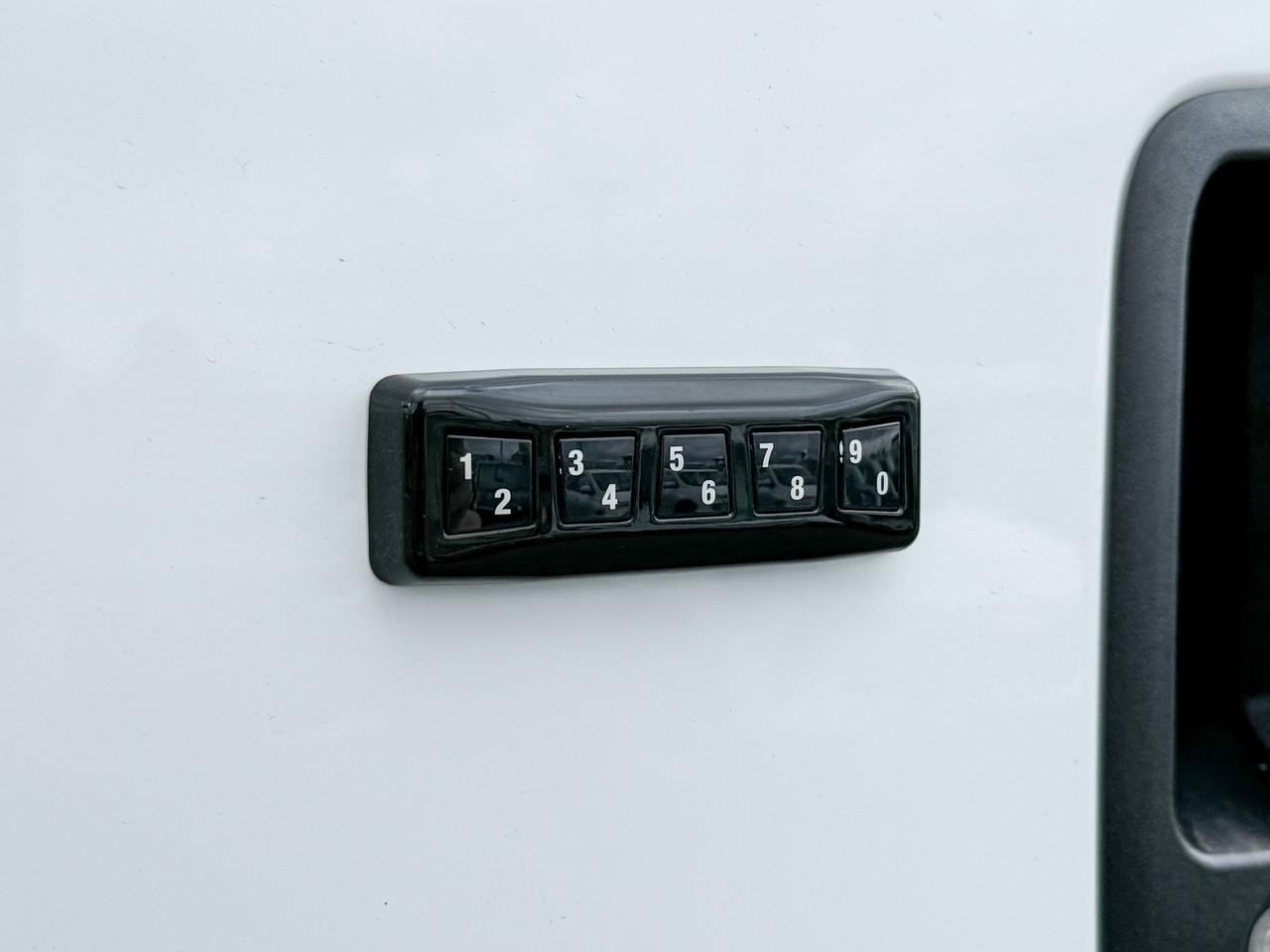 2025 GMC Savana 2500 Work Van 4.3L V6, REMOTE START/ENTRY, POWER DRIVER SEAT, AIR CONDITIONING, CRUISE CONTROL, MP3 PLAYER, BLUETOOTH, REAR VISION CAMERA Photo