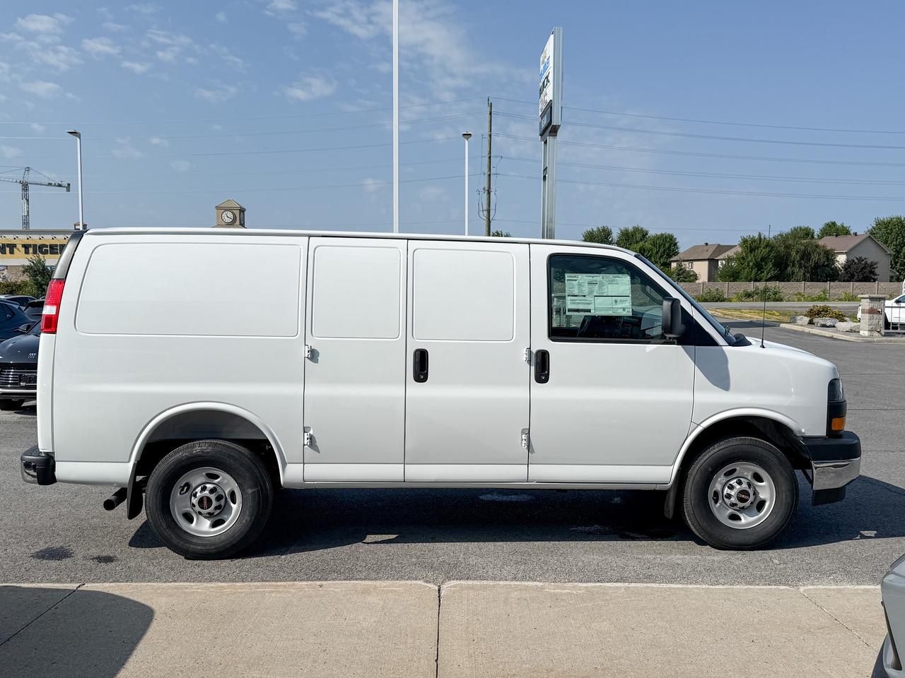 2025 GMC Savana 2500 Work Van 4.3L V6, REMOTE START/ENTRY, POWER DRIVER SEAT, AIR CONDITIONING, CRUISE CONTROL, MP3 PLAYER, BLUETOOTH, REAR VISION CAMERA Photo
