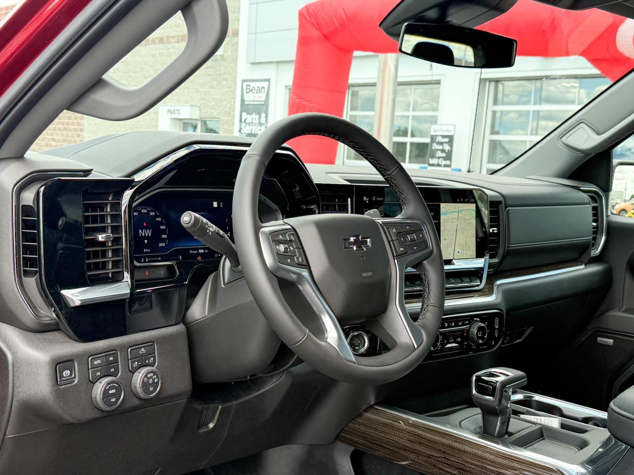 2025 Chevrolet Silverado 1500 RST 5.3L V8 WITH REMOTE START/ENTRY, HEATED SEATS, HEATED STEERING WHEEL, HD REAR VISION, POWER UP/DOWN TAILGATE, APPLE CARPLAY AND ANDROID AUTO Photo