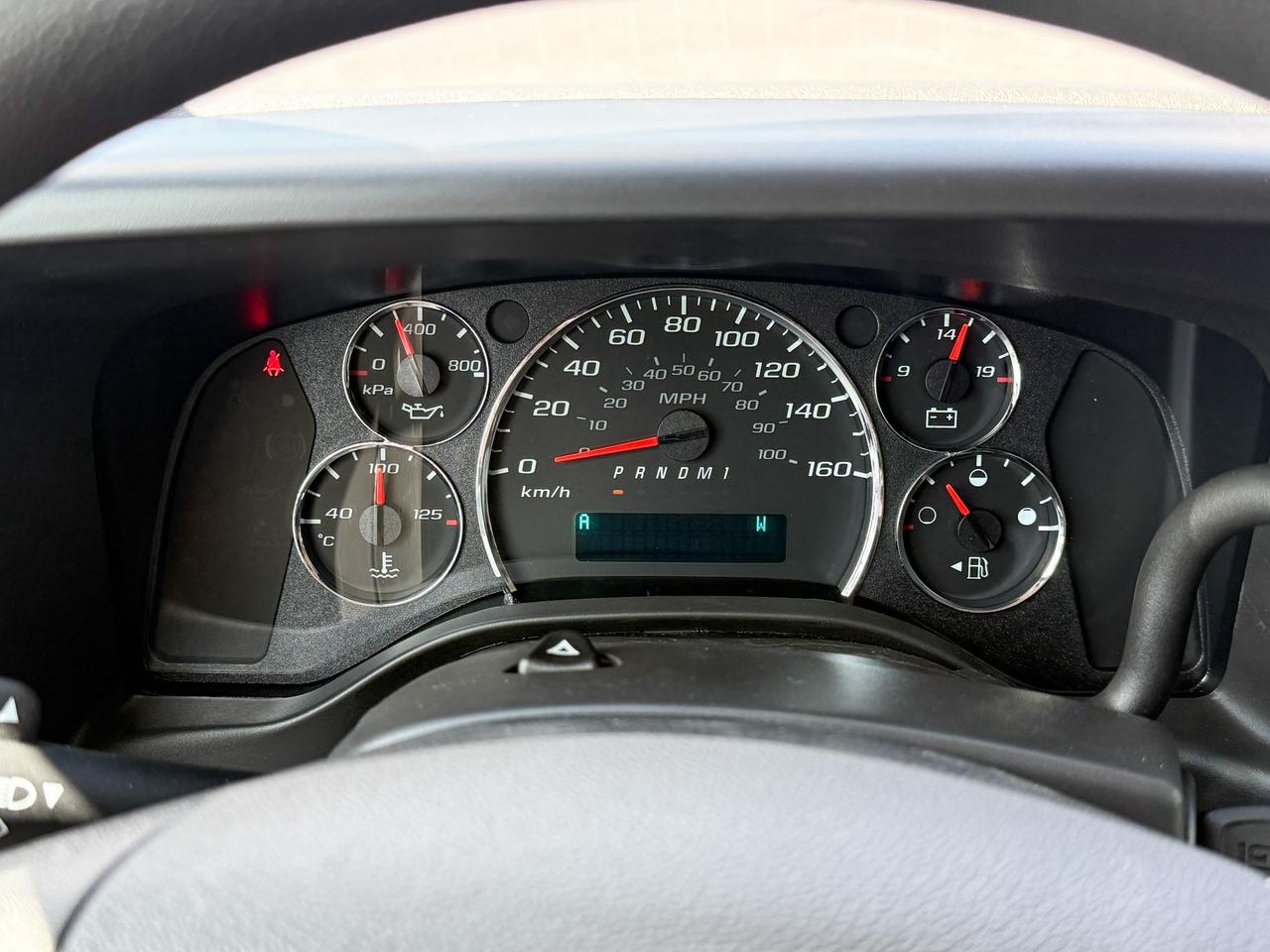 2025 GMC Savana 2500 Work Van 4.3L V6, REMOTE START/ENTRY, POWER DRIVER SEAT, AIR CONDITIONING, CRUISE CONTROL, MP3 PLAYER, BLUETOOTH, REAR VISION CAMERA Photo