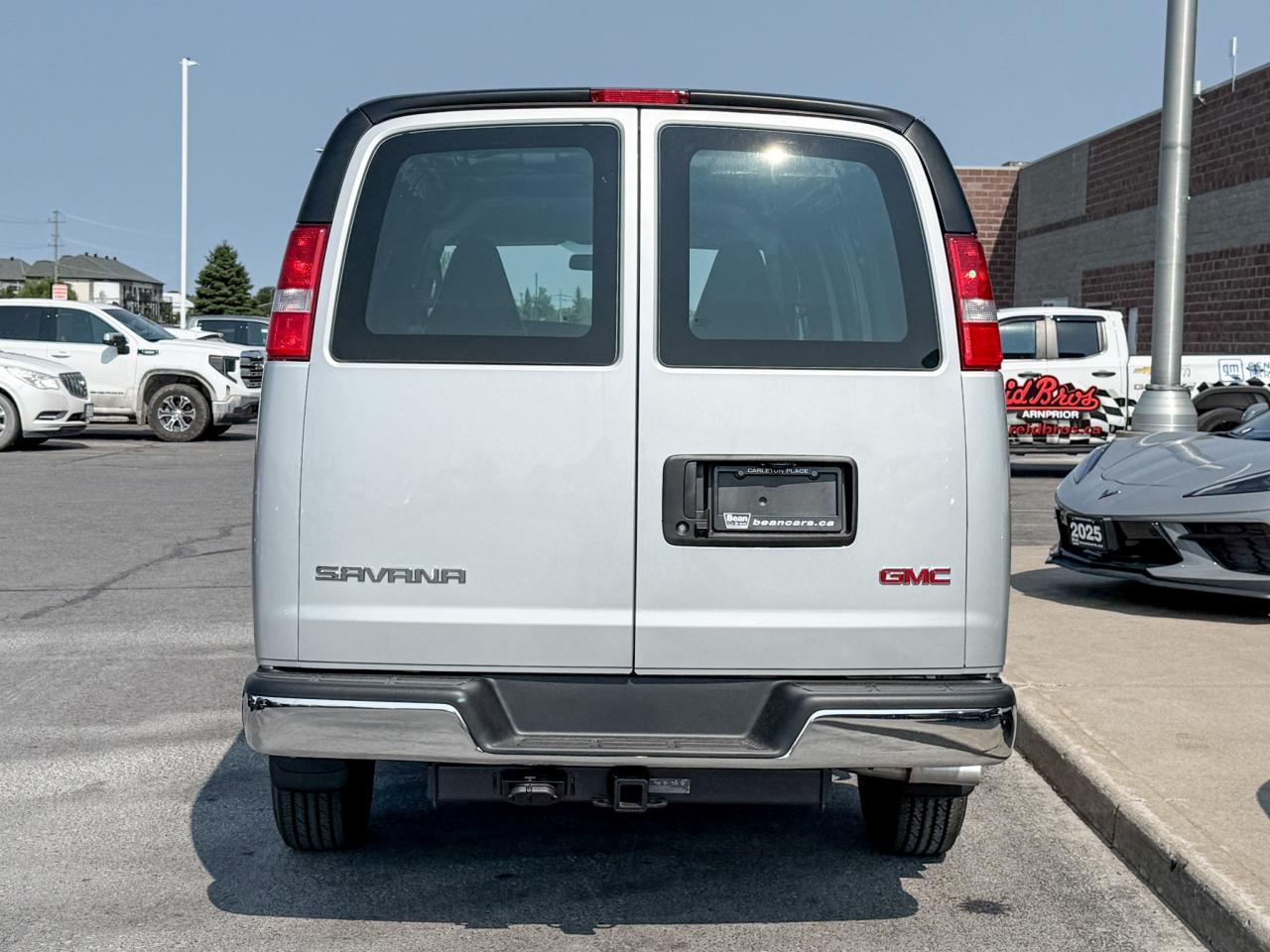 2025 GMC Savana 2500 Work Van 4.3L V6, REMOTE START/ENTRY, POWER DRIVER SEAT, AIR CONDITIONING, CRUISE CONTROL, MP3 PLAYER, BLUETOOTH, REAR VISION CAMERA Photo