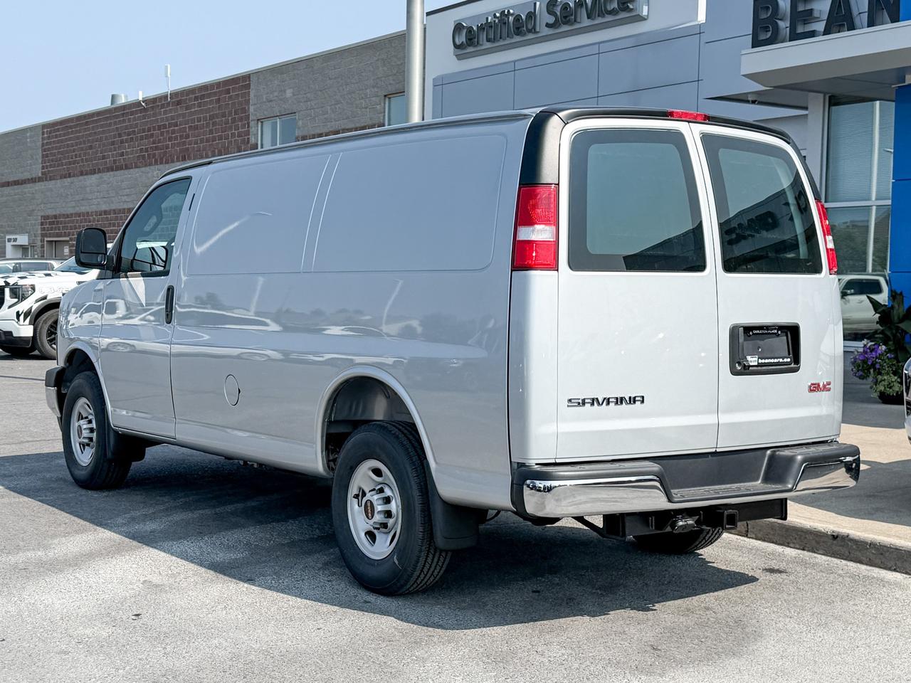 2025 GMC Savana 2500 Work Van 4.3L V6, REMOTE START/ENTRY, POWER DRIVER SEAT, AIR CONDITIONING, CRUISE CONTROL, MP3 PLAYER, BLUETOOTH, REAR VISION CAMERA Photo