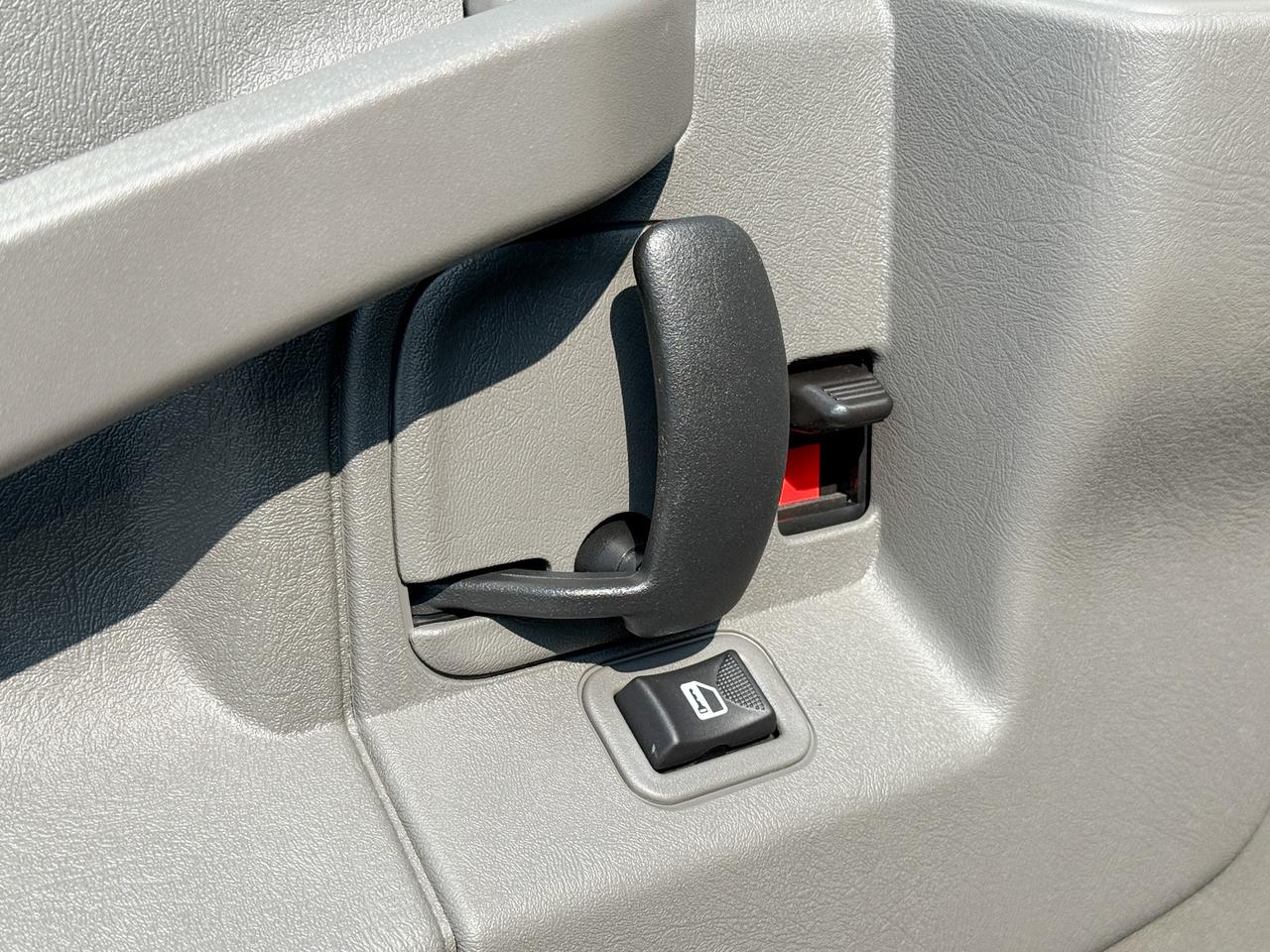 2025 GMC Savana 2500 Work Van 4.3L V6, REMOTE START/ENTRY, POWER DRIVER SEAT, AIR CONDITIONING, CRUISE CONTROL, MP3 PLAYER, BLUETOOTH, REAR VISION CAMERA Photo