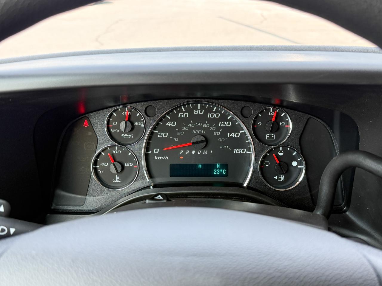 2025 GMC Savana 2500 Work Van 4.3L V6, REMOTE START/ENTRY, POWER DRIVER SEAT, AIR CONDITIONING, CRUISE CONTROL, MP3 PLAYER, BLUETOOTH, REAR VISION CAMERA Photo