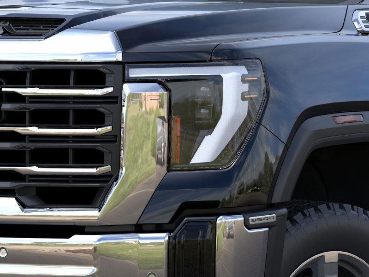 2025 GMC Sierra 3500 HD SLT Photo