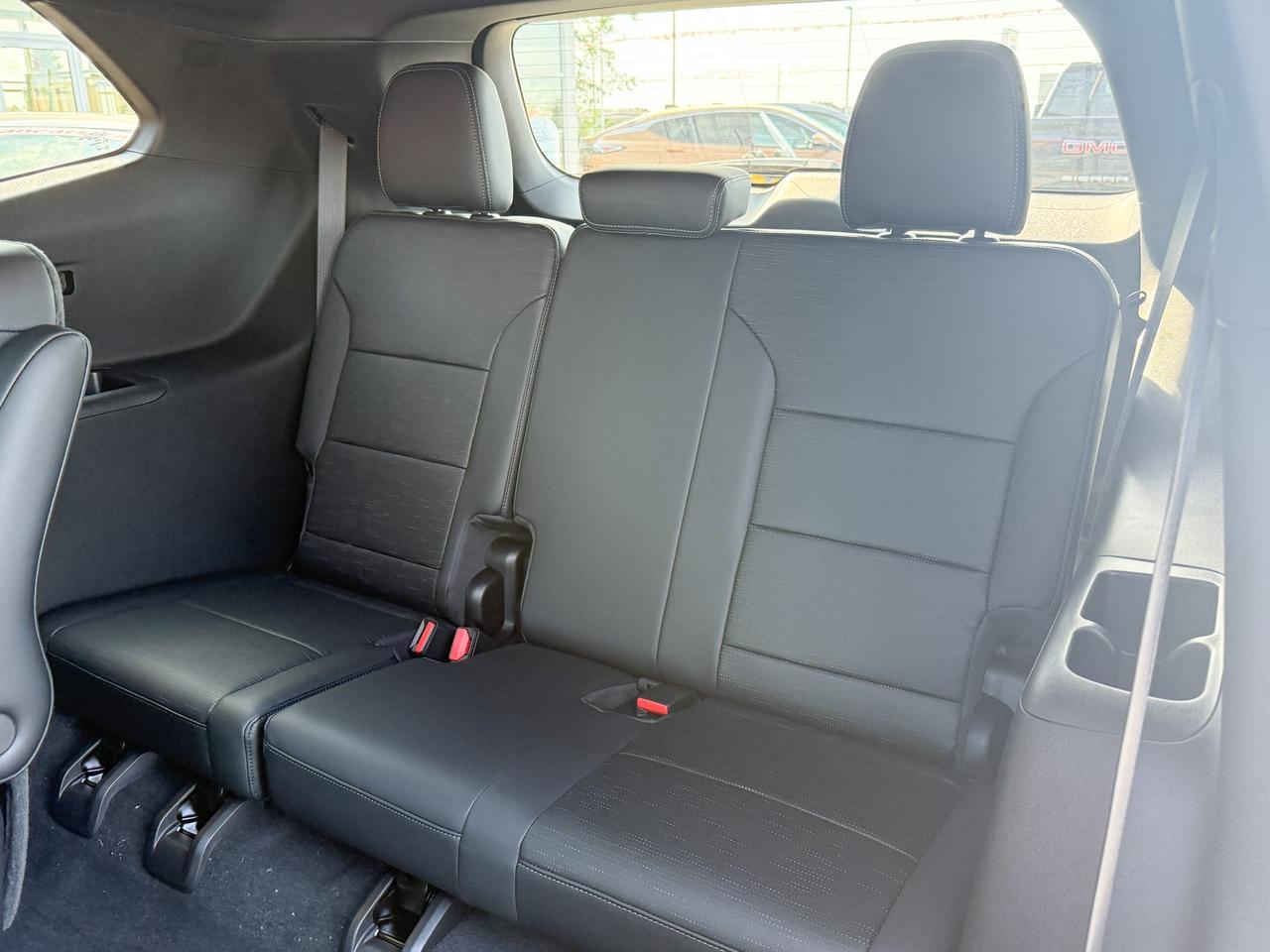 2026 Buick Enclave Sport Touring 2.5L 4 CYL WITH REMOTE START/ENTRY, HEATED SEATS, HEATED STEERING WHEEL, POWER LIFTGATE, BOSE SOUND SYSTEM Photo