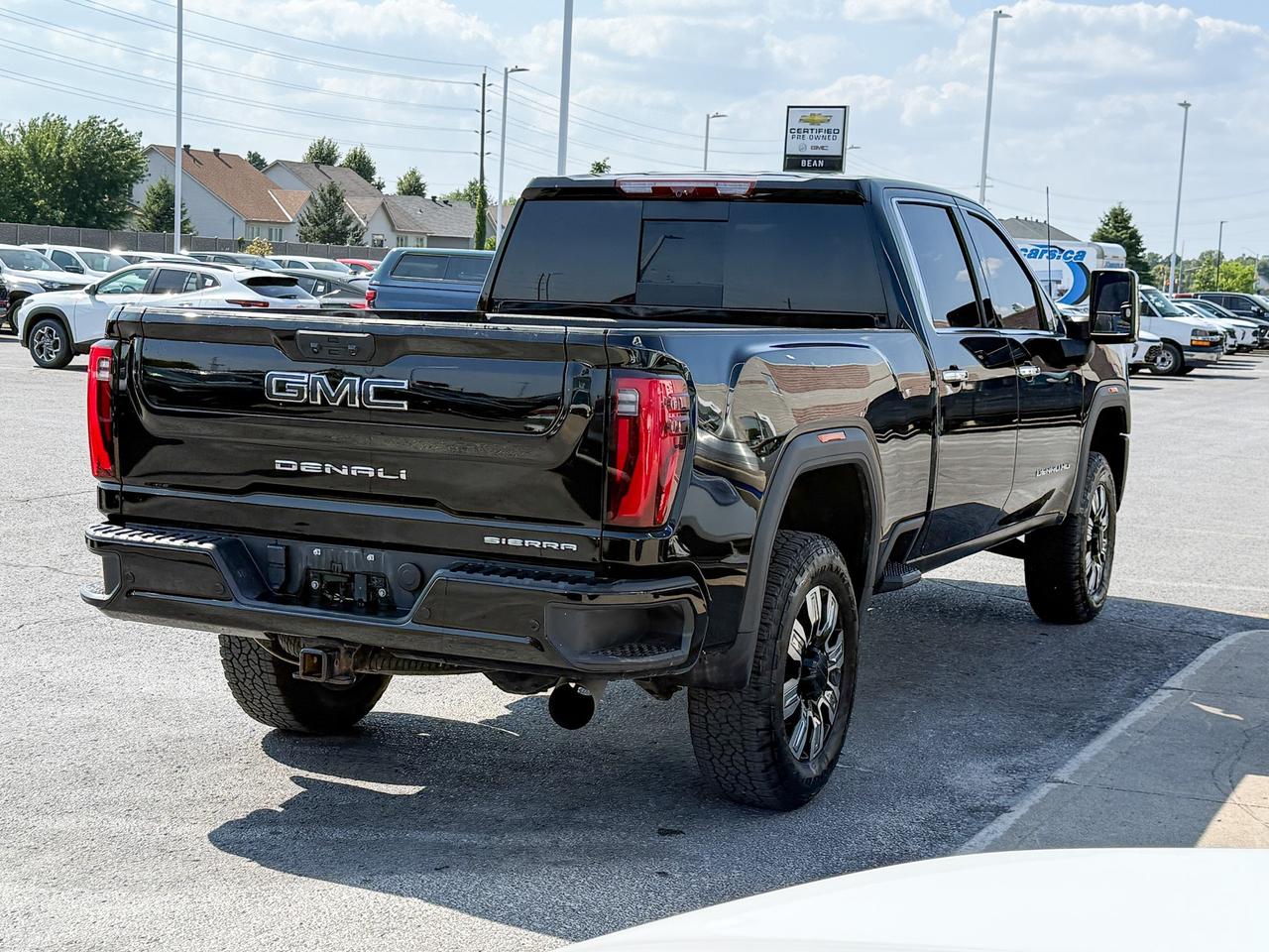 2024 GMC Sierra 2500 HD Denali ORIGIANLLY PURCHASED NEW & SERVICED AT OUR DEALERSHIP, ONE OWNER, CLEAN CARFAX,6.6L V8 DURAMAX DIESEL, DENALI RESERVE PACKAGE, X31 OFF ROAD PACKAGE, ADAPTIVE CRUISE CONTROL, 20" ULTRA BRIGHT ALLOY WHE Photo