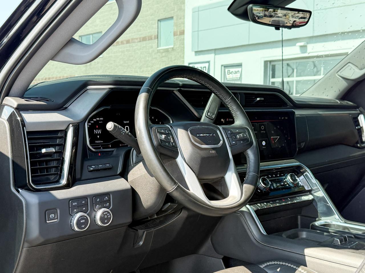 2024 GMC Sierra 2500 HD Denali ORIGIANLLY PURCHASED NEW & SERVICED AT OUR DEALERSHIP, ONE OWNER, CLEAN CARFAX,6.6L V8 DURAMAX DIESEL, DENALI RESERVE PACKAGE, X31 OFF ROAD PACKAGE, ADAPTIVE CRUISE CONTROL, 20" ULTRA BRIGHT ALLOY WHE Photo