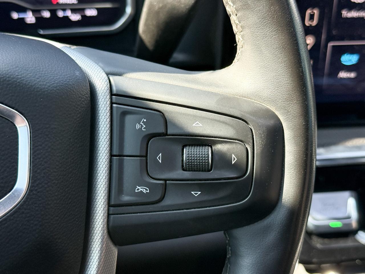 2024 GMC Sierra 2500 HD Denali ORIGIANLLY PURCHASED NEW & SERVICED AT OUR DEALERSHIP, ONE OWNER, CLEAN CARFAX,6.6L V8 DURAMAX DIESEL, DENALI RESERVE PACKAGE, X31 OFF ROAD PACKAGE, ADAPTIVE CRUISE CONTROL, 20" ULTRA BRIGHT ALLOY WHE Photo