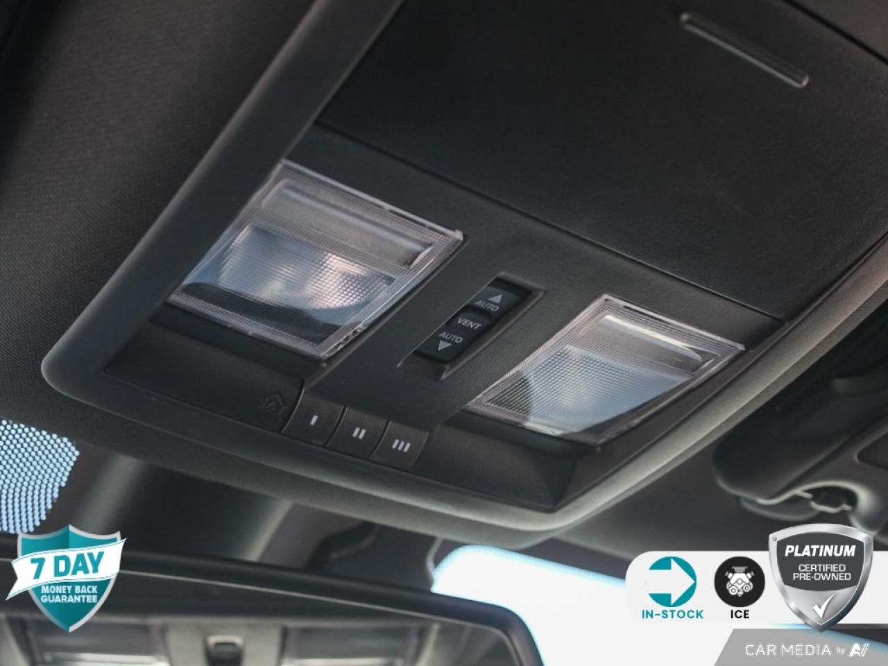 2023 Dodge Challenger Scat Pack 392 392 | SUNROOF | NAV | ALPINE AUDIO Photo