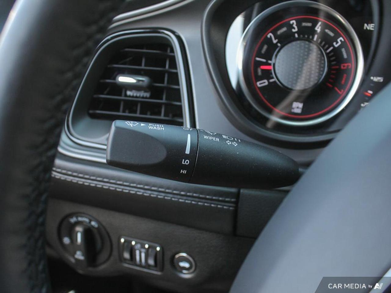 2023 Dodge Challenger Scat Pack 392 392 | SUNROOF | NAV | ALPINE AUDIO Photo