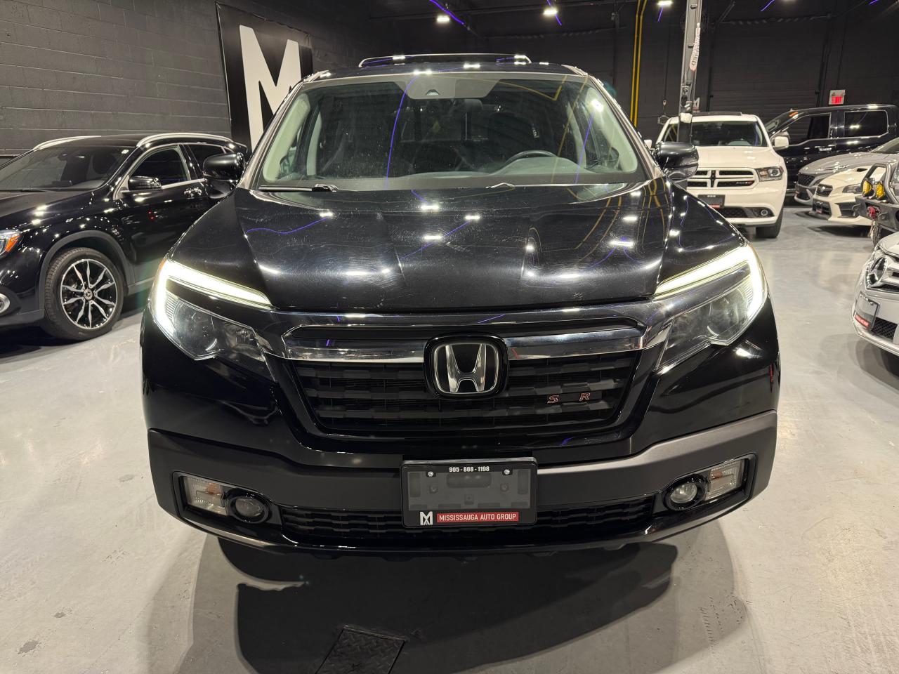 2017 Honda Ridgeline SPORT - Photo #2