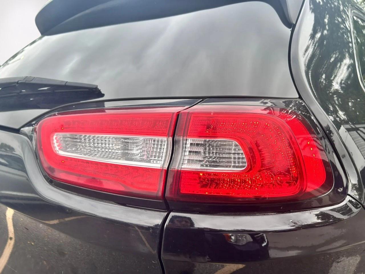 2017 Jeep Cherokee Latitude Photo