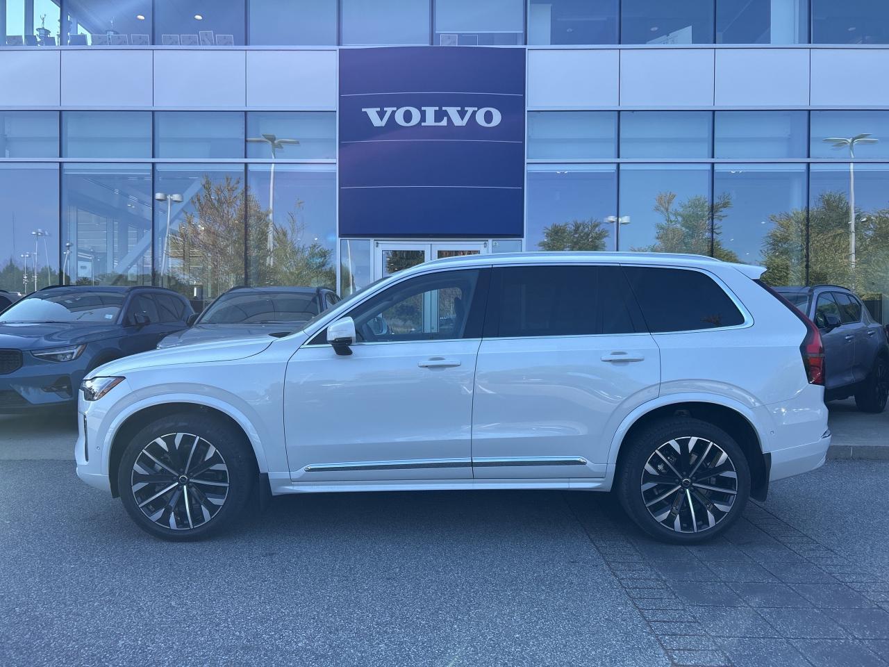 New 2026 Volvo XC90 B6 AWD Ultra Bright Theme 6-Seater for sale in Surrey, BC