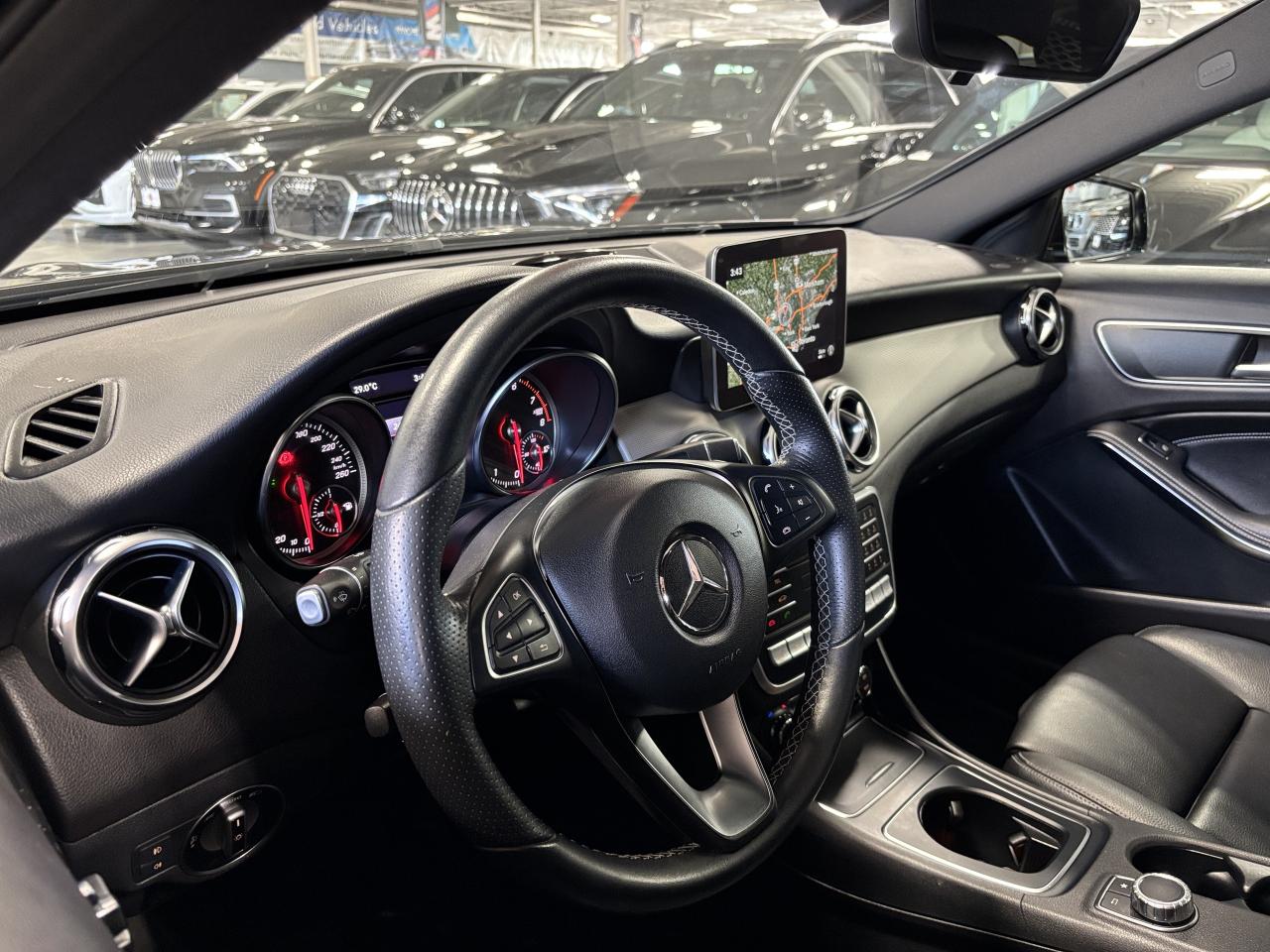 2018 Mercedes-Benz GLA GLA250|4MATIC|NAV|LEATHER|LED|ALLOYS|BACKUPCAM|+++ - Photo #10