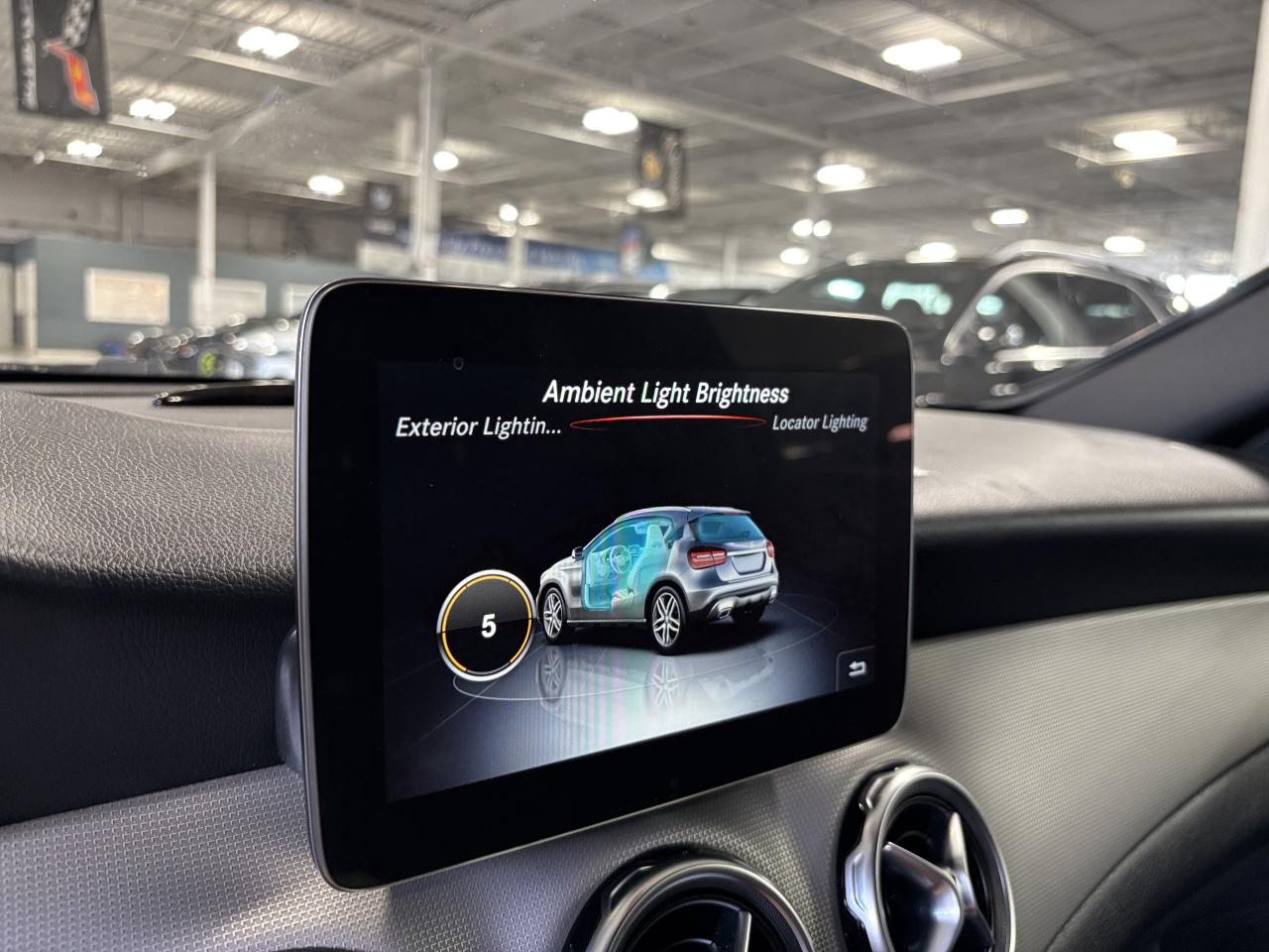 2018 Mercedes-Benz GLA GLA250|4MATIC|NAV|LEATHER|LED|ALLOYS|BACKUPCAM|+++ - Photo #16