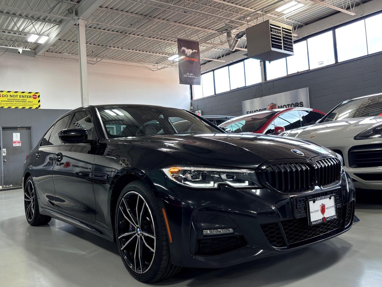 2020 BMW 3 Series 330i xDrive|AWD|MPACKAGE|NAV|HEADSUP|AMBIENT|3DCAM - Photo #2