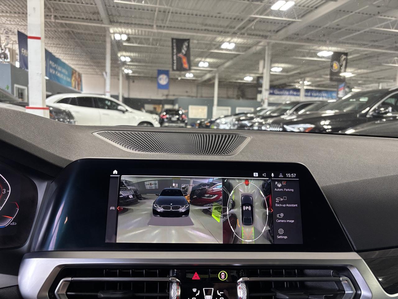 2020 BMW 3 Series 330i xDrive|AWD|MPACKAGE|NAV|HEADSUP|AMBIENT|3DCAM - Photo #37