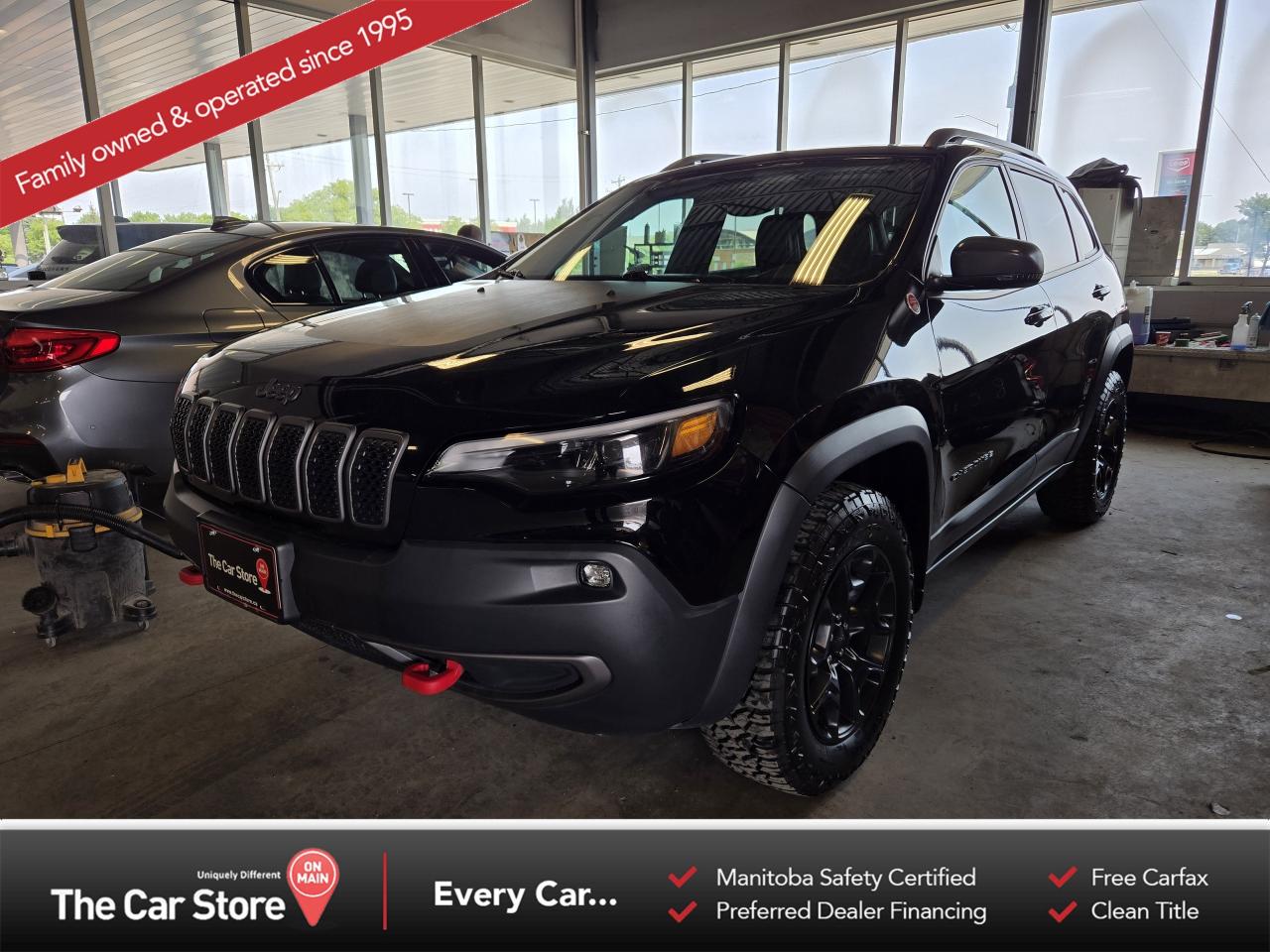 Used 2019 Jeep Cherokee Trailhawk Elite| Pano Sunroof, Local, No Accidents for sale in Winnipeg, MB