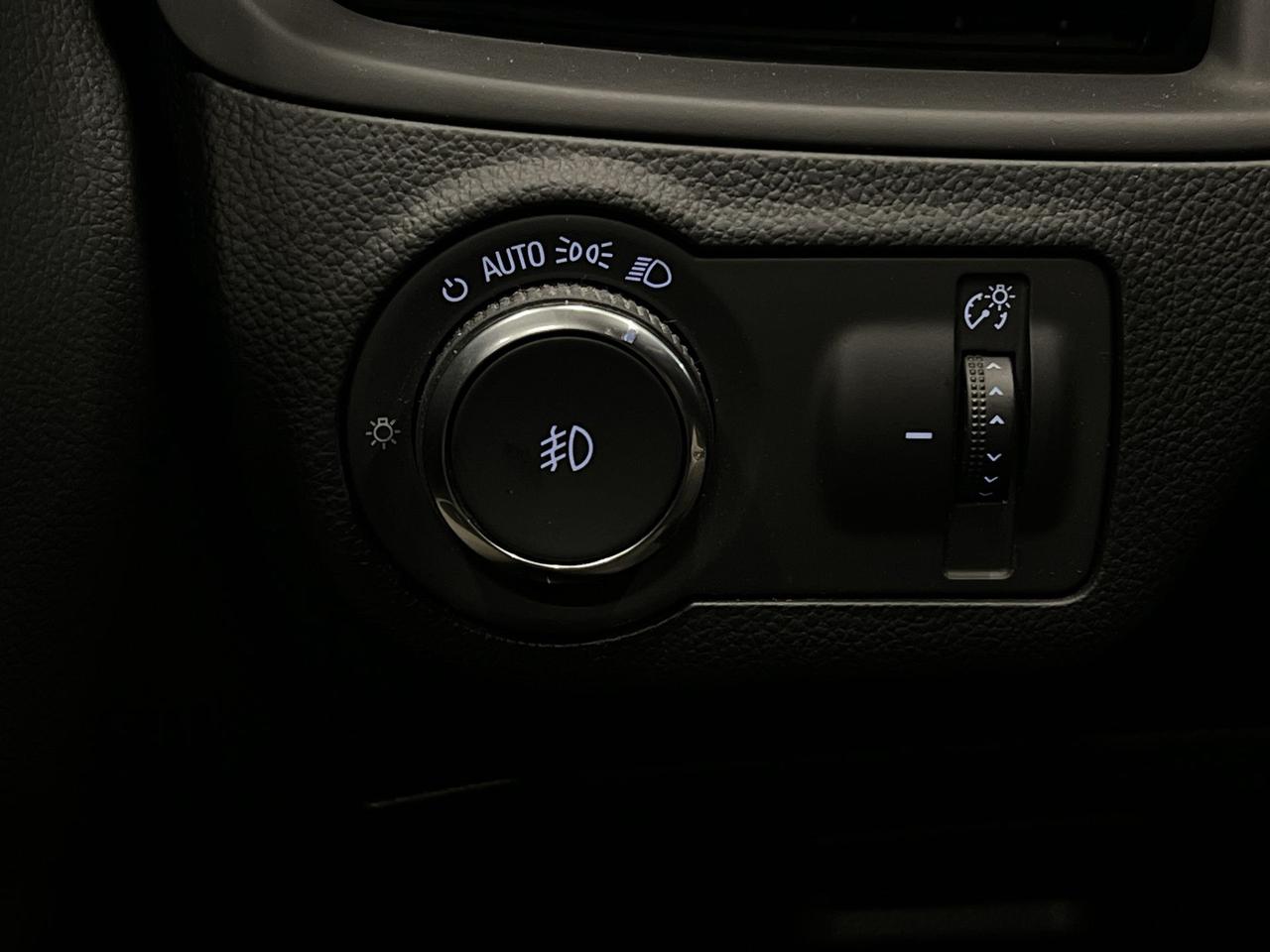 2019 Buick Envision AWD| HTD LEATHER| REMOTE START| ALLOYS| CARPLAY Photo