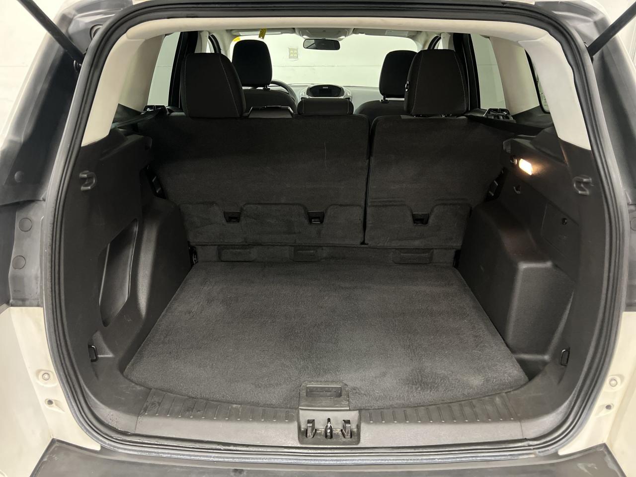 2018 Ford Escape SE AWD| HTD SEATS| 17IN ALLOYS| REAR CAM|BLUETOOTH Photo