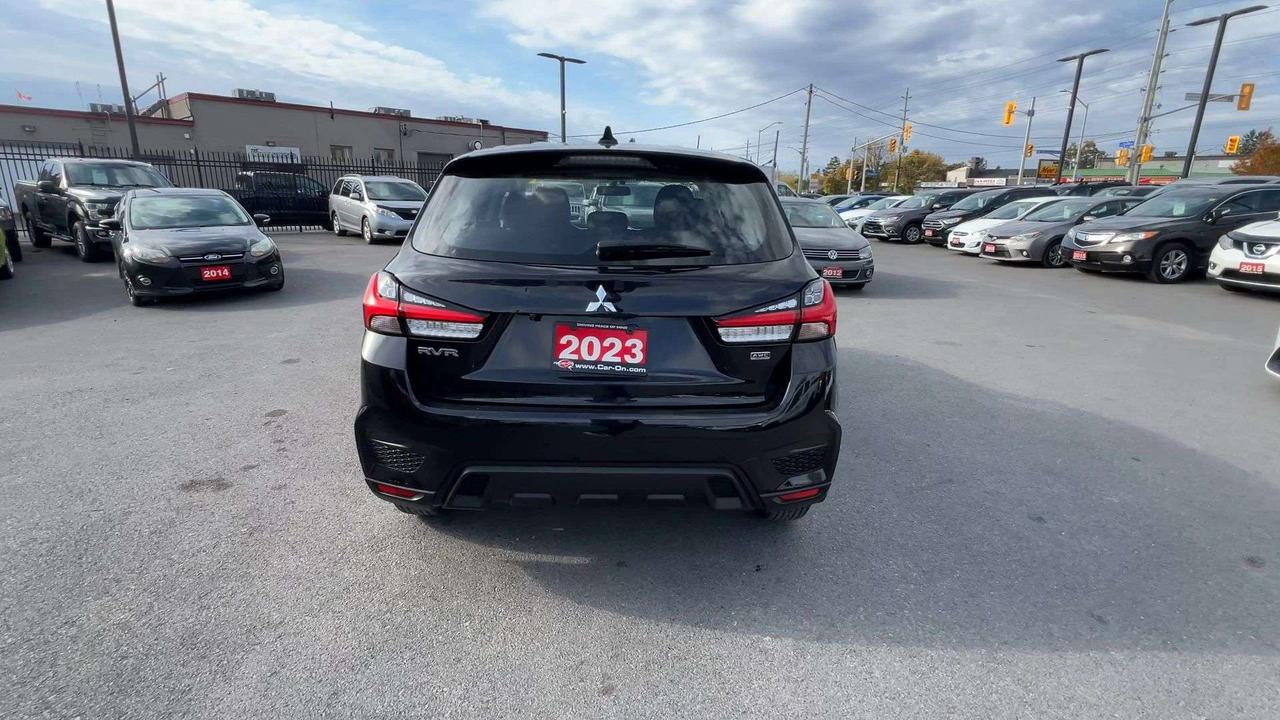 2023 Mitsubishi RVR AWD| HTD SEATS| CARPLAY| REAR CAM| A/C| REAR CAM Photo