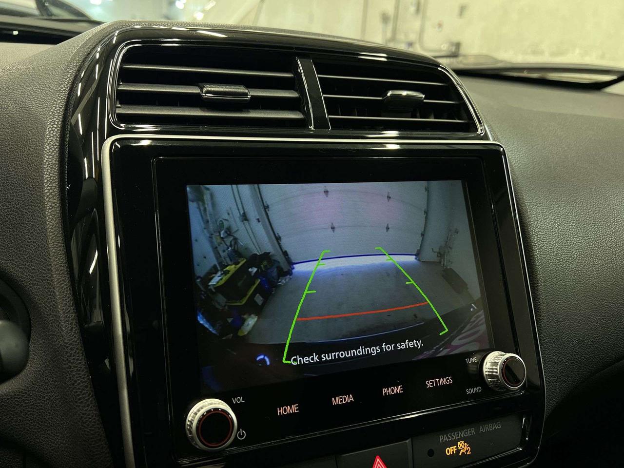 2023 Mitsubishi RVR AWD| HTD SEATS| CARPLAY| REAR CAM| A/C| REAR CAM Photo