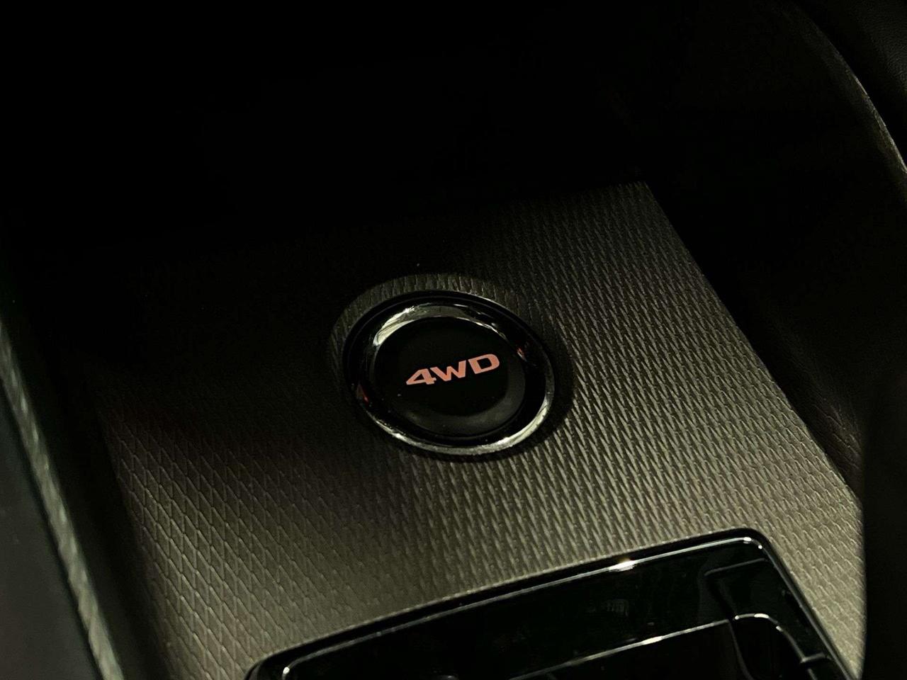 2023 Mitsubishi RVR AWD| HTD SEATS| CARPLAY| REAR CAM| A/C| REAR CAM Photo