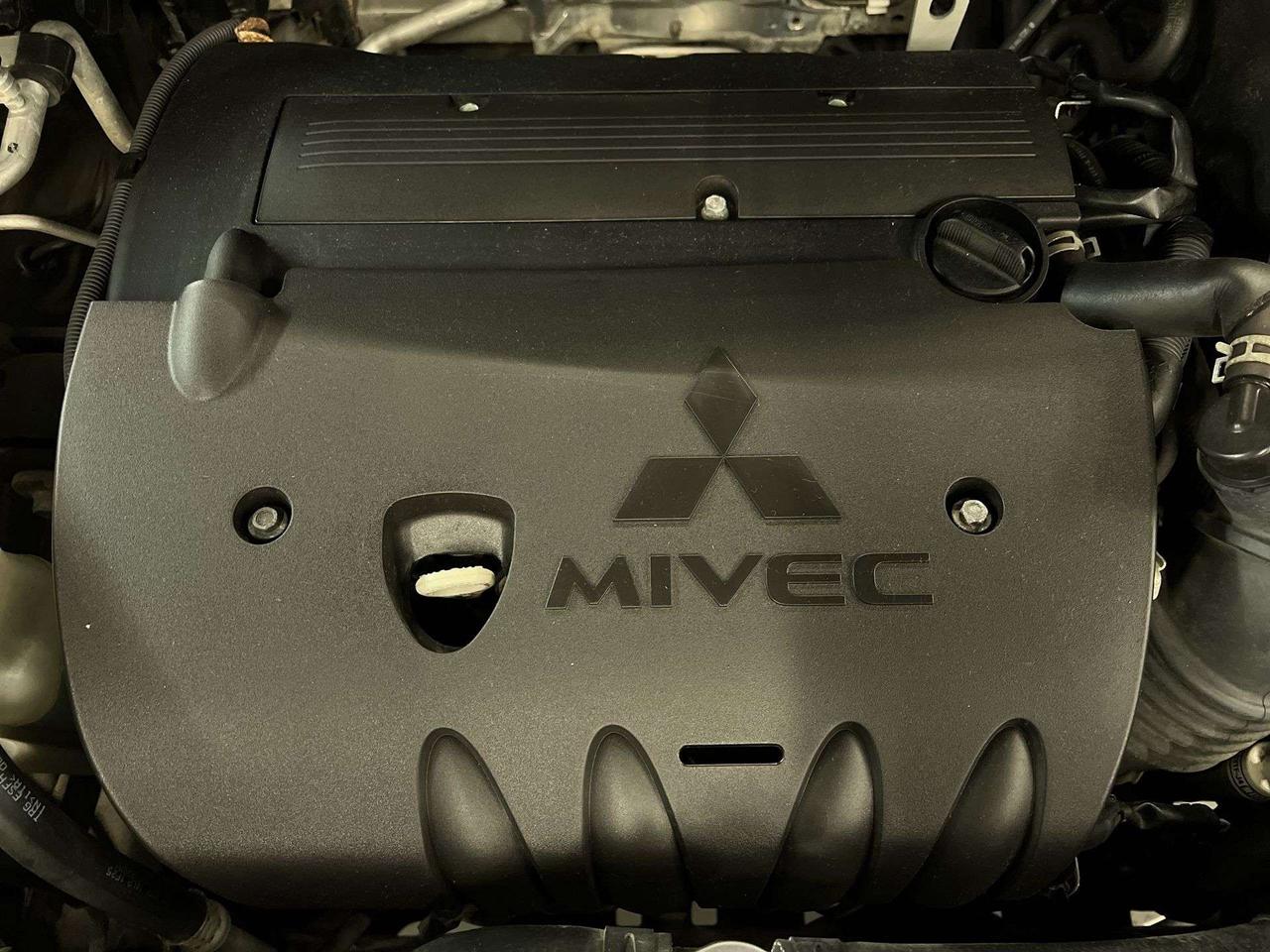 2023 Mitsubishi RVR AWD| HTD SEATS| CARPLAY| REAR CAM| A/C| REAR CAM Photo
