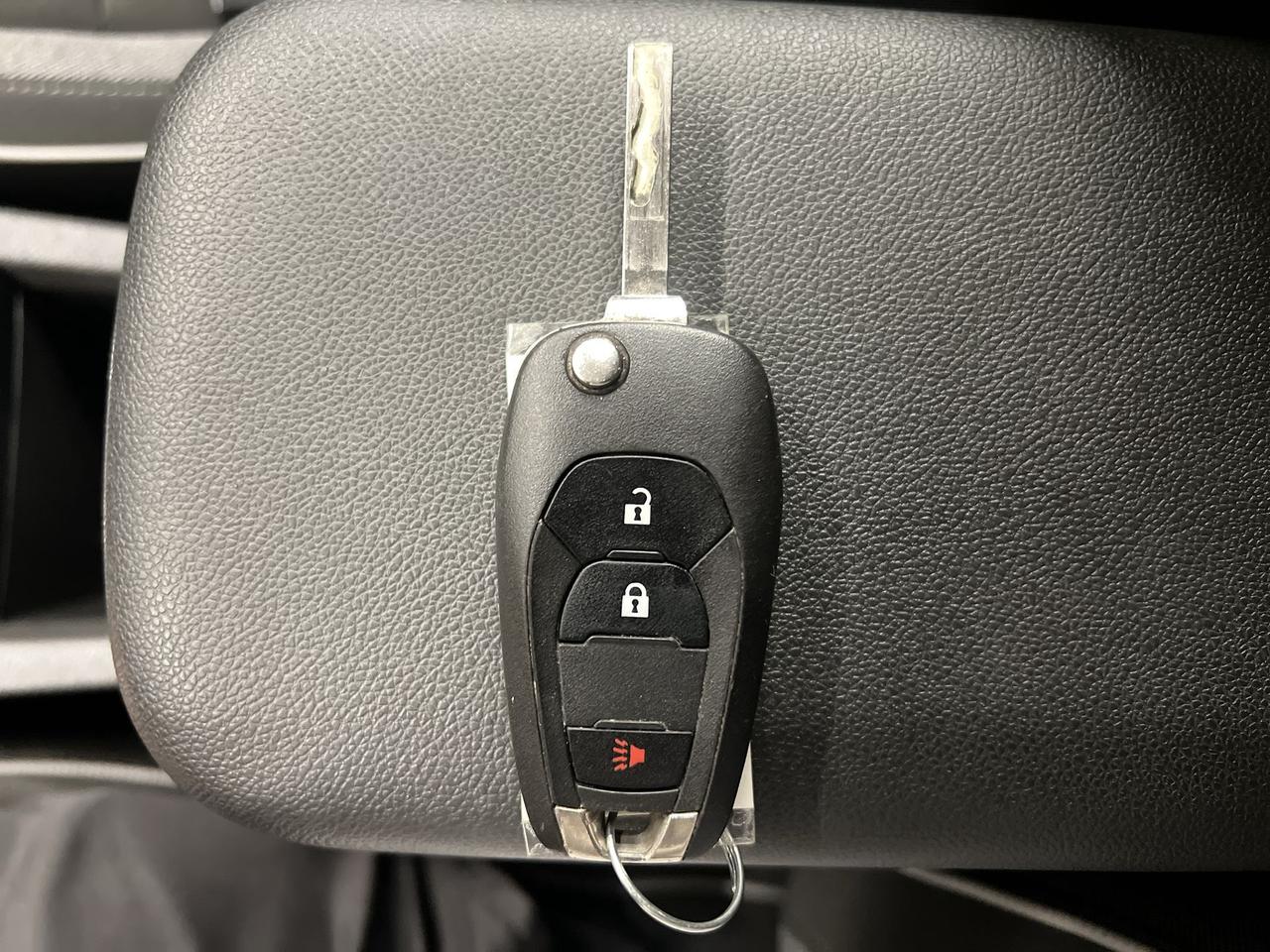 2021 Chevrolet TrailBlazer LS AWD | ONLY 38,000KMS | CARPLAY | REAR CAM | A/C Photo