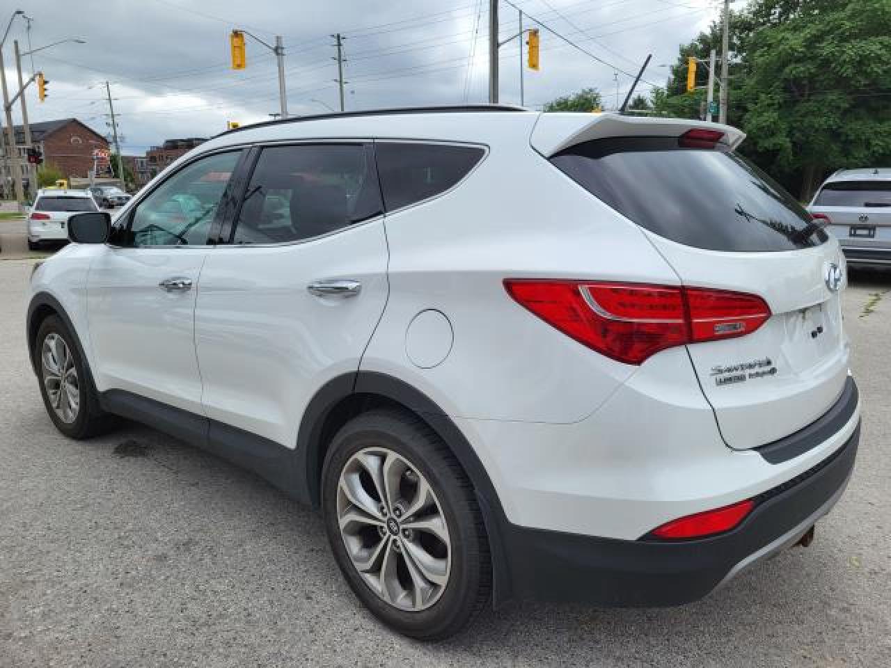 2016 Hyundai Santa Fe Sport 2.0T AWD Photo6