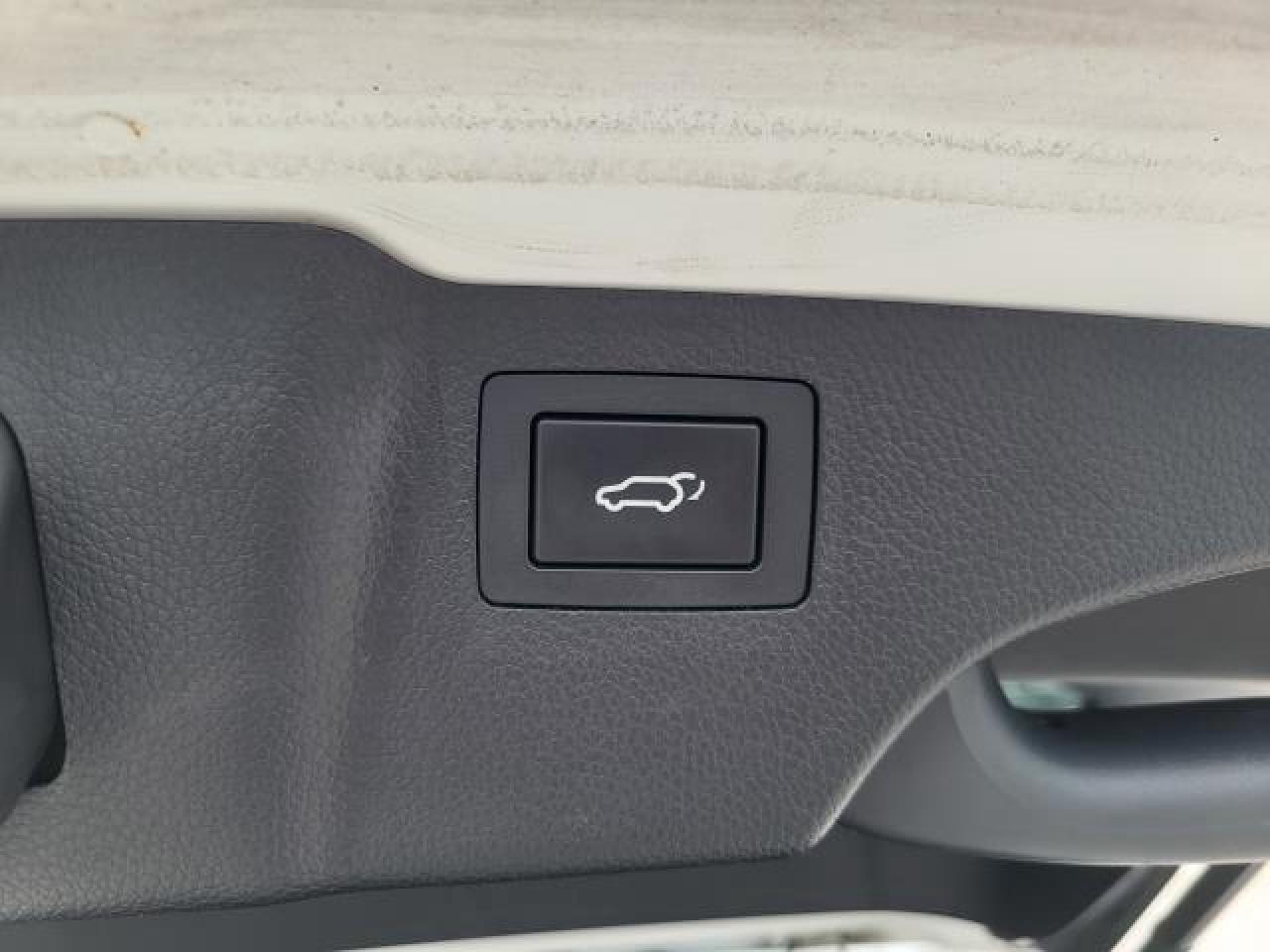 2016 Hyundai Santa Fe Sport 2.0T AWD Photo36