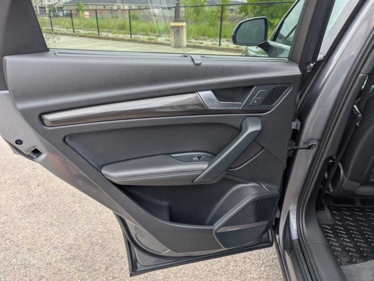 2018 Audi SQ5 3.0 TFSI quattro Technik  **PRISTINE** Photo