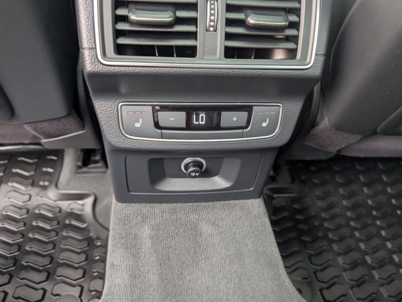 2018 Audi SQ5 3.0 TFSI quattro Technik  **PRISTINE** Photo
