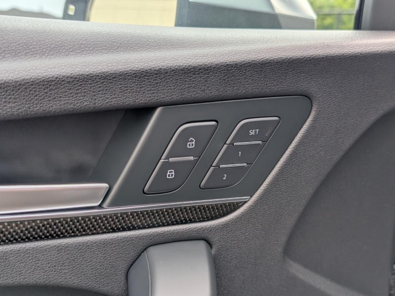 2018 Audi SQ5 3.0 TFSI quattro Technik  **PRISTINE** Photo