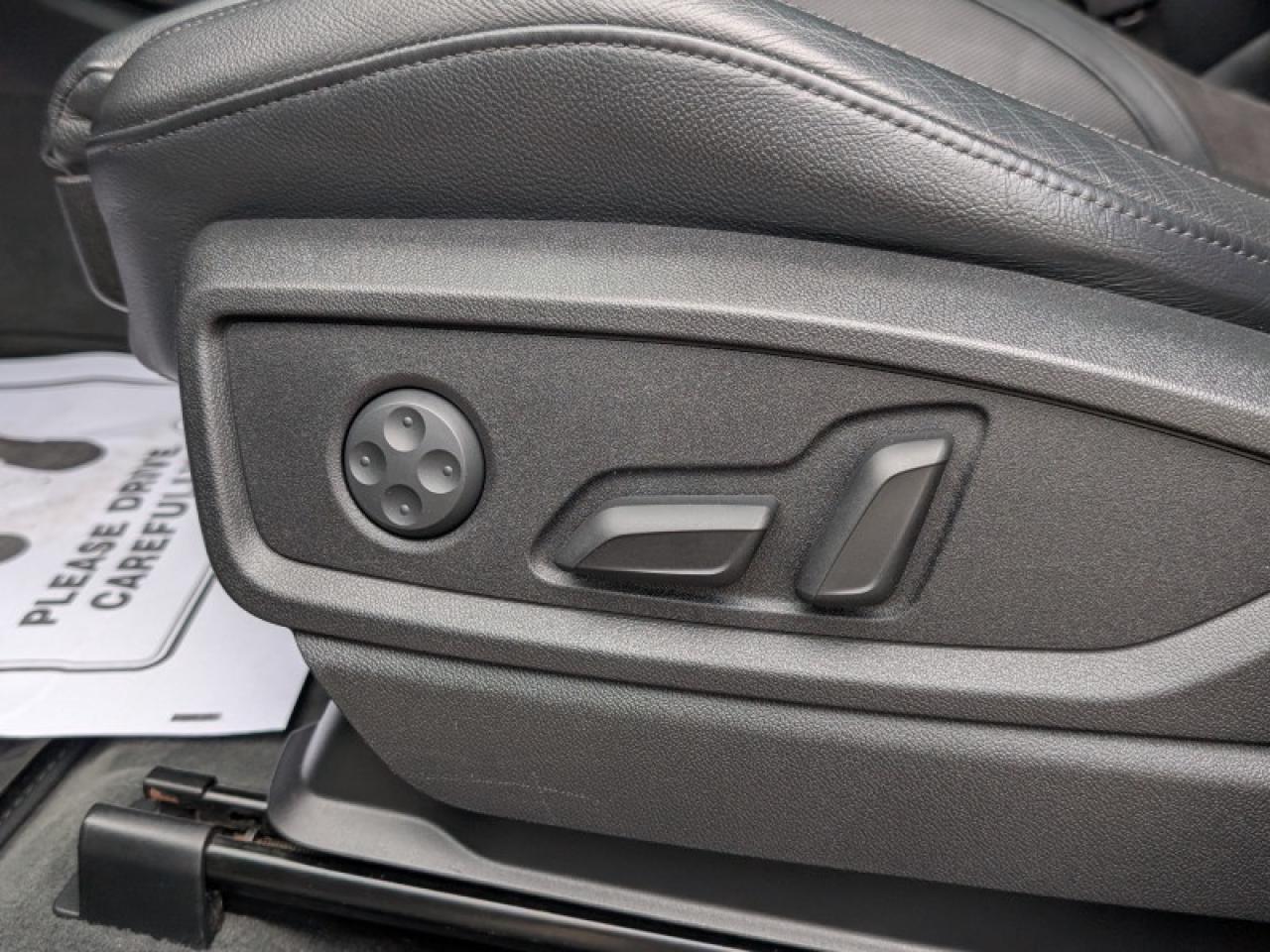 2018 Audi SQ5 3.0 TFSI quattro Technik  **PRISTINE** Photo