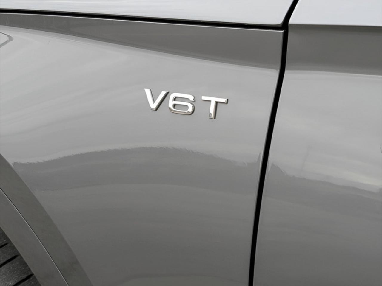 2018 Audi SQ5 3.0 TFSI quattro Technik  **PRISTINE** Photo