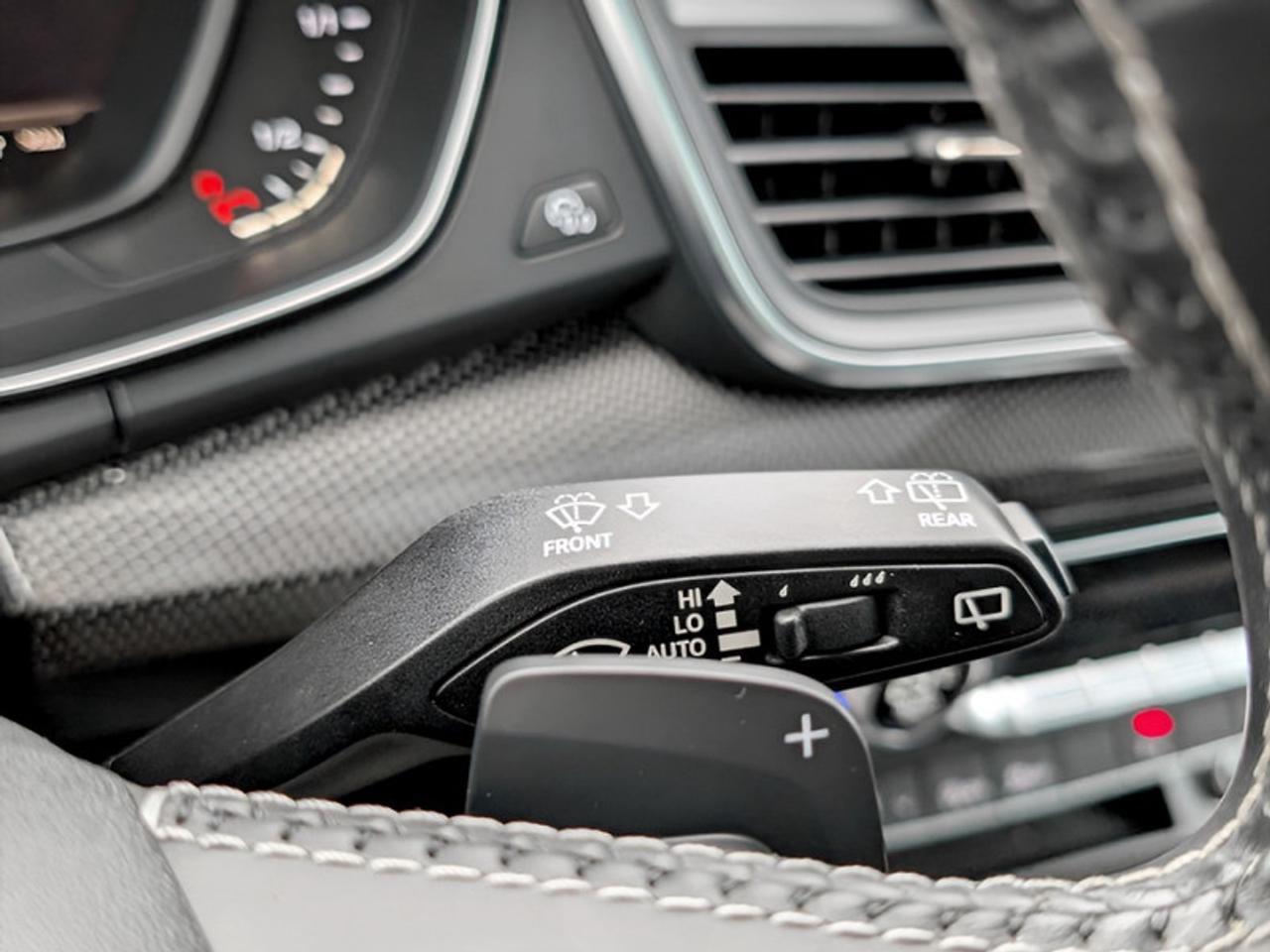 2018 Audi SQ5 3.0 TFSI quattro Technik  **PRISTINE** Photo